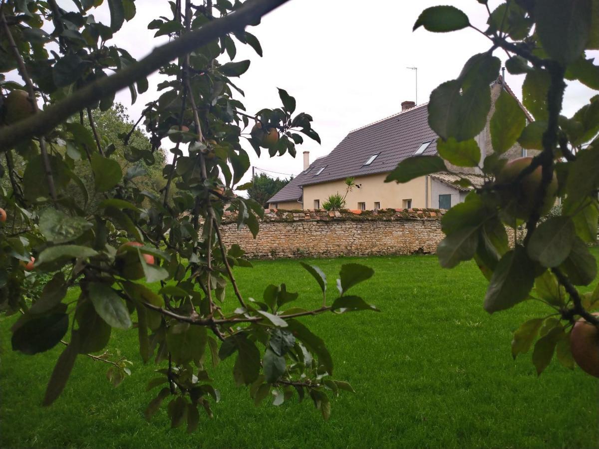 Gite De La Basse Roche Souge  Εξωτερικό φωτογραφία